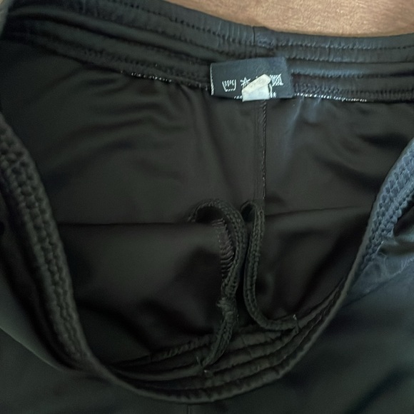 Inaria Soccer shorts - Picture 3 of 4